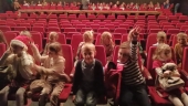 JEDZIEMY DO TEATRU.